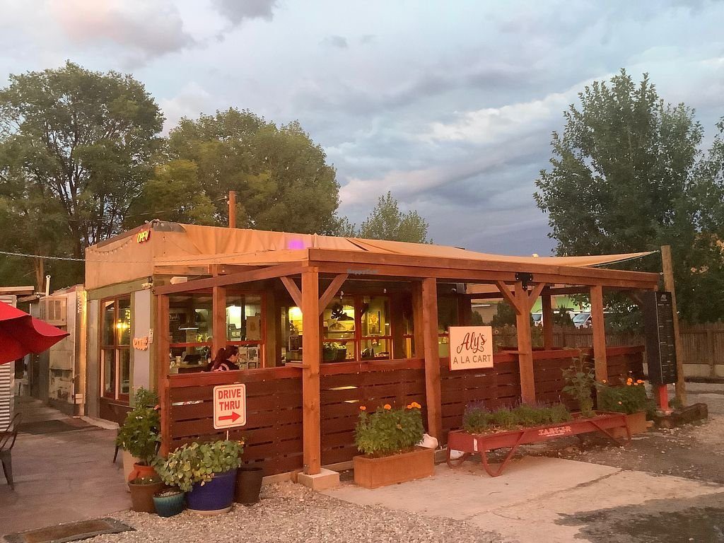 Aly's A La Cart — New Zealand Pies / Mediterranean in Taos, Taos NM